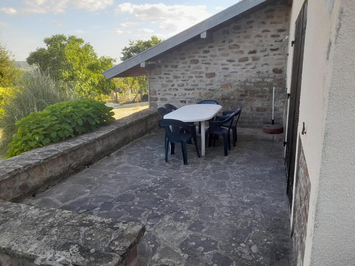 La Cantiniere Fougerolles-Saint-Valbert Exterior foto